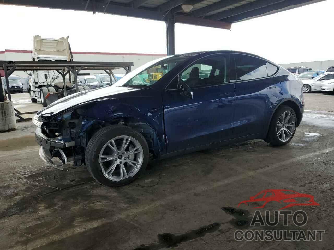 TESLA MODEL Y 2024 - 7SAYGDEE6RF025366