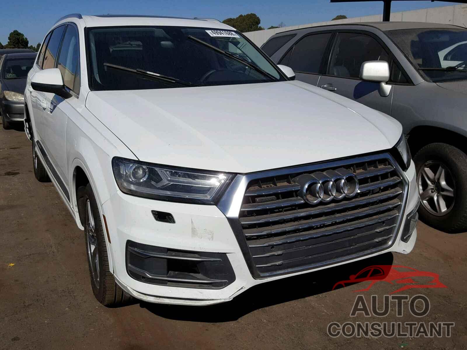 AUDI Q7 PREMIUM 2018 - WA1LAAF73JD037472