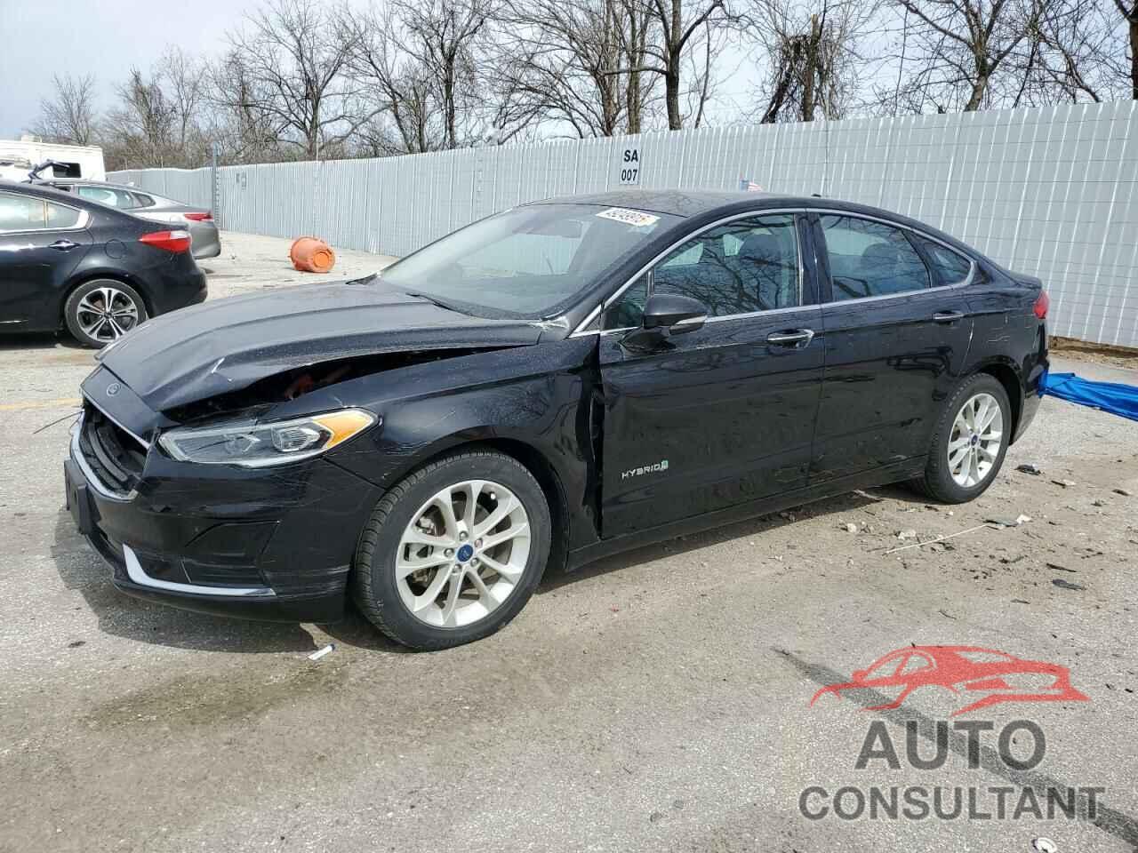 FORD FUSION 2019 - 3FA6P0MU3KR180750