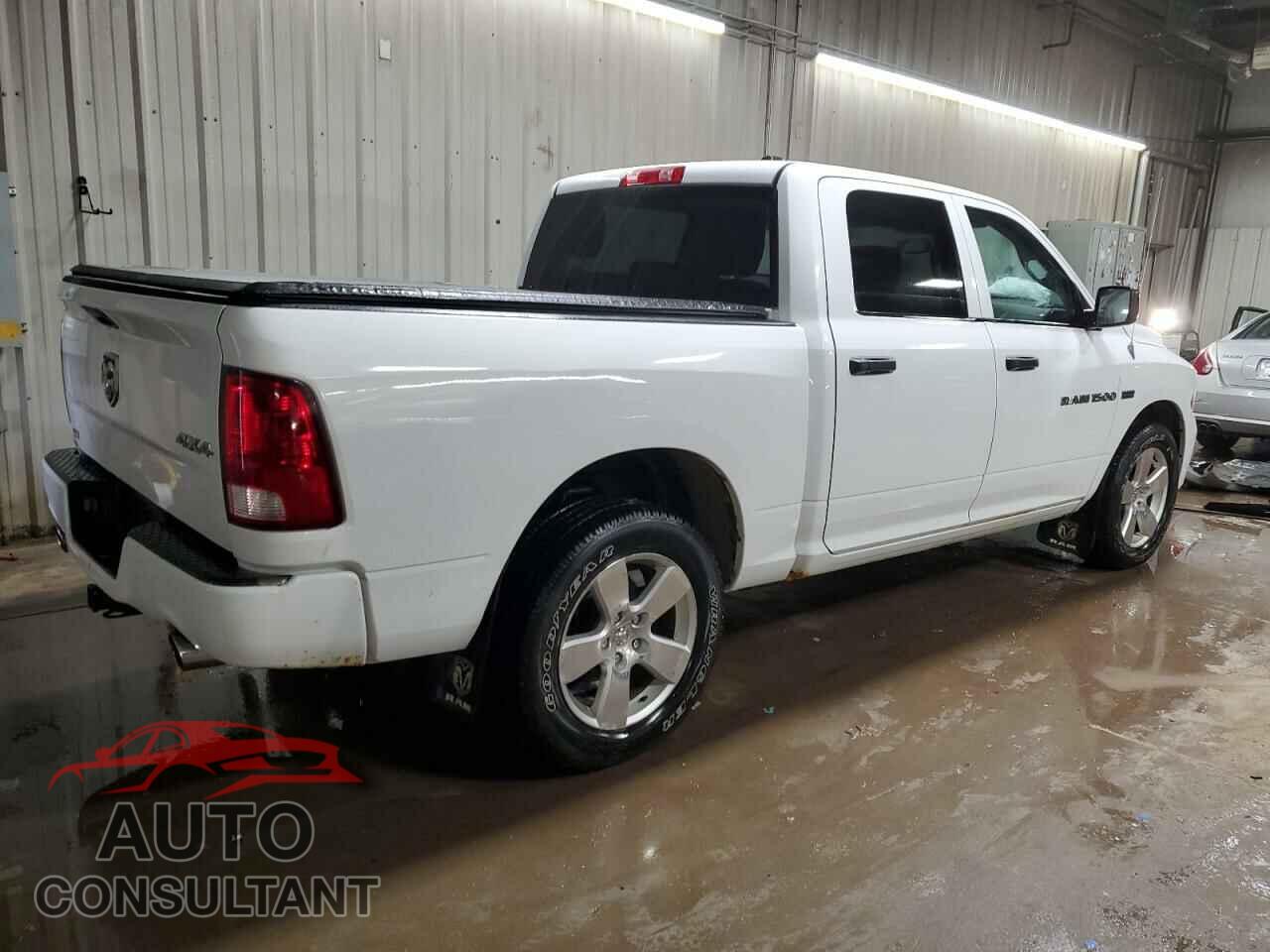 DODGE RAM 1500 2012 - 1C6RD7KT1CS285268