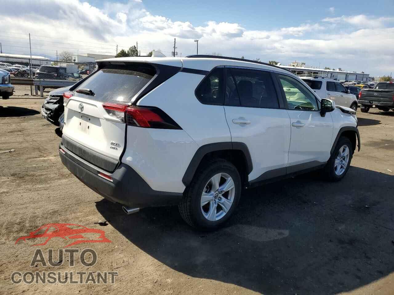 TOYOTA RAV4 2020 - JTMP1RFV6LD048313