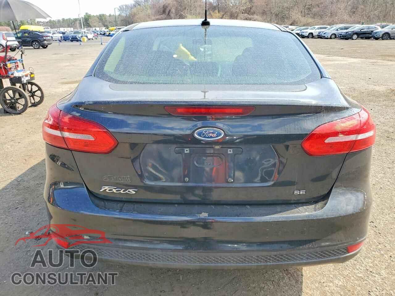 FORD FOCUS 2015 - 1FADP3F21FL213723