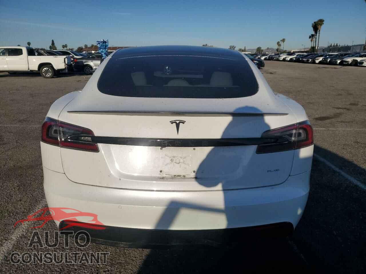 TESLA MODEL S 2022 - 5YJSA1E66NF467523