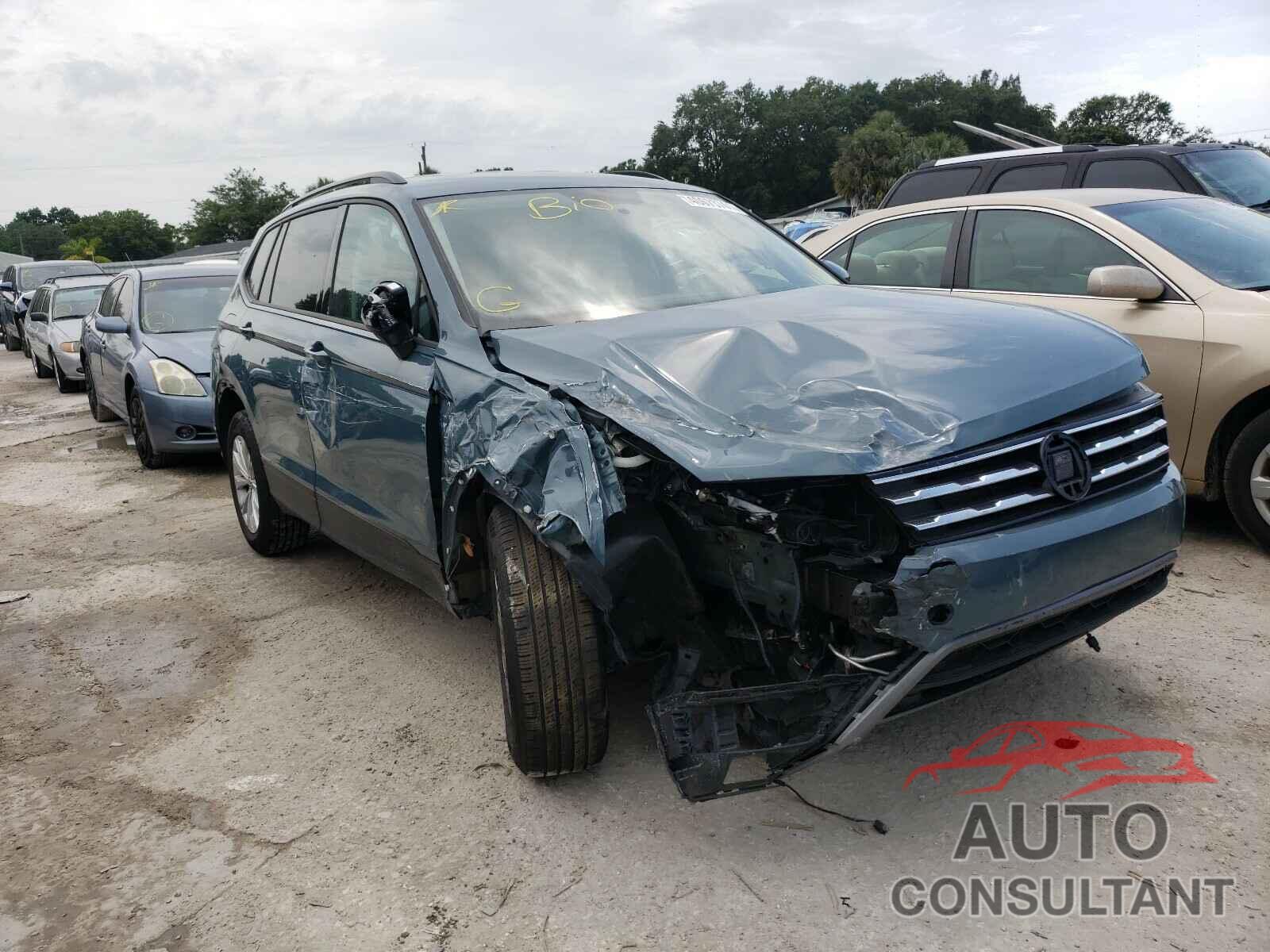VOLKSWAGEN TIGUAN 2019 - 3VV1B7AX4KM105225