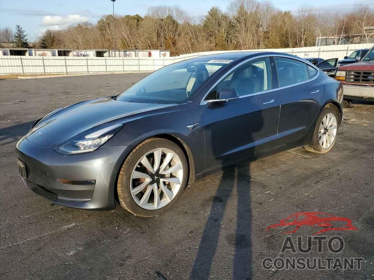 TESLA MODEL 3 2018 - 5YJ3E1EA2JF031081