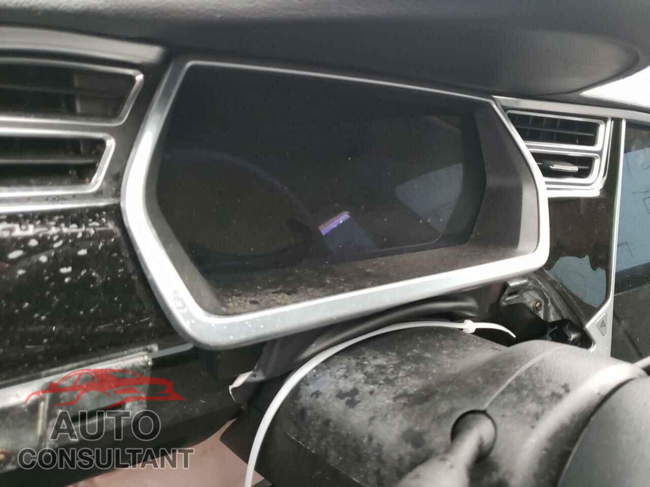 TESLA MODEL S 2013 - 5YJSA1CN7DFP22656