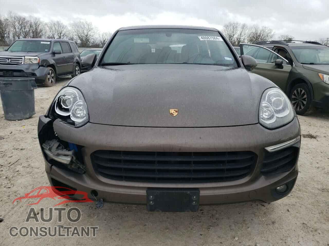 PORSCHE CAYENNE 2016 - WP1AA2A22GKA08806