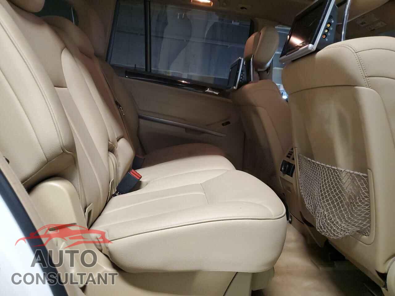 MERCEDES-BENZ GL-CLASS 2012 - 4JGBF7BE7CA763555
