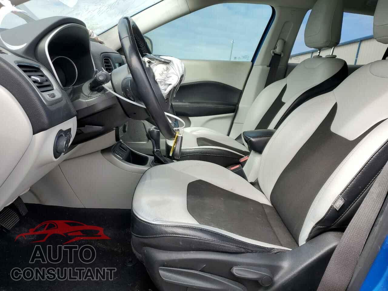 JEEP COMPASS 2020 - 3C4NJCBB2LT258675