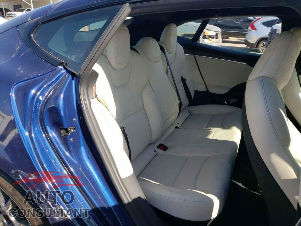 TESLA MODEL S 2022 - 5YJSA1E51NF458946