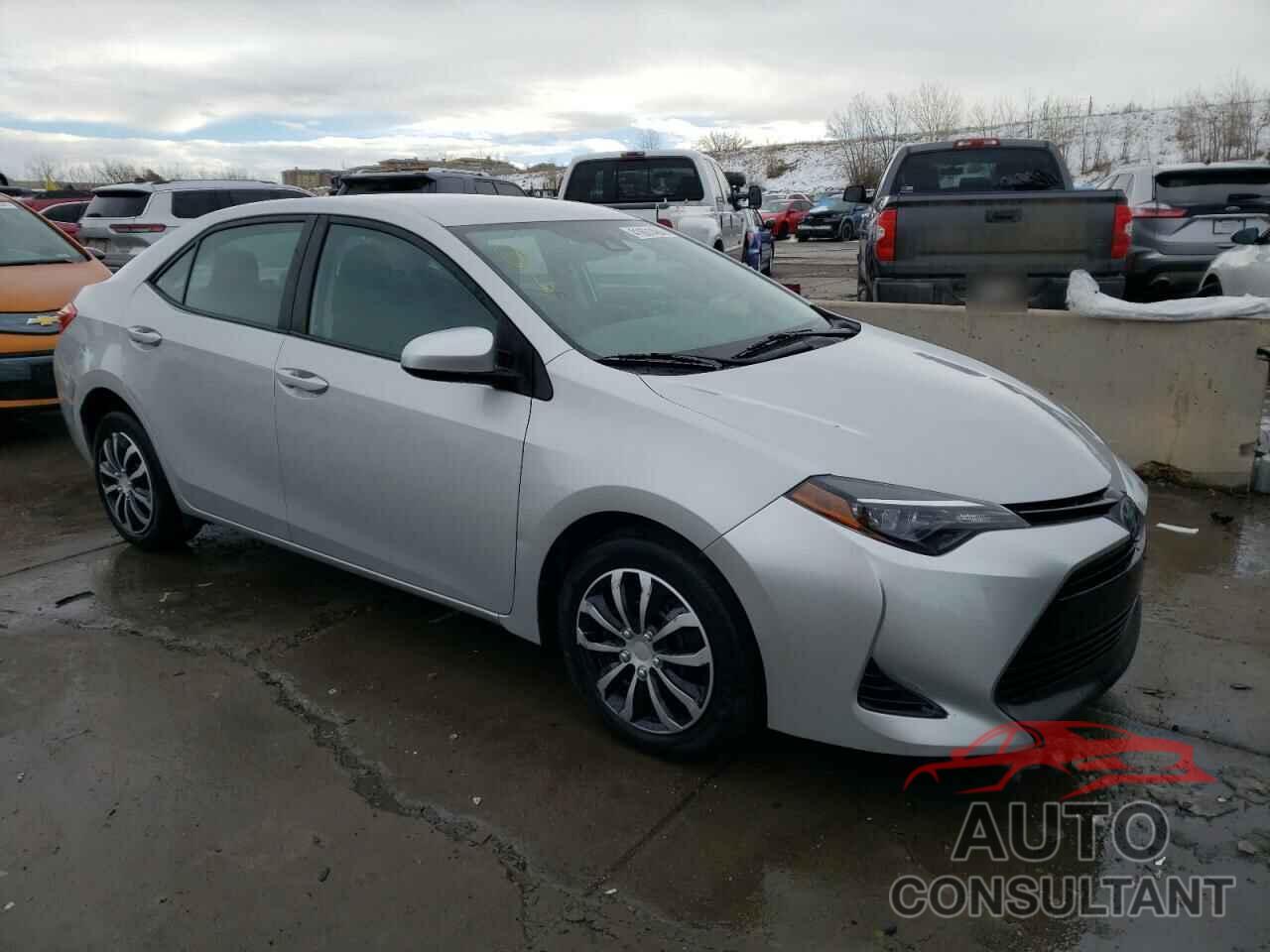 TOYOTA COROLLA 2018 - 2T1BURHE2JC972885