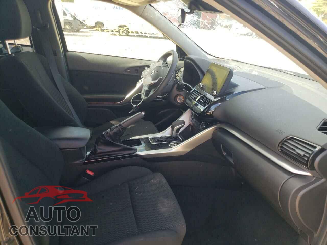 MITSUBISHI ECLIPSE 2022 - JA4ATVAA3NZ000524