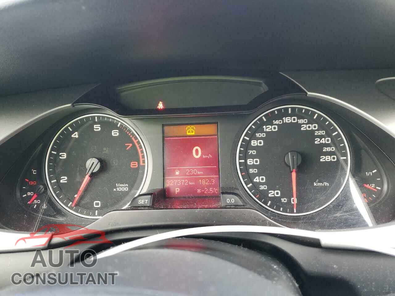 AUDI A4 2012 - WAUFFCFL6CN003033