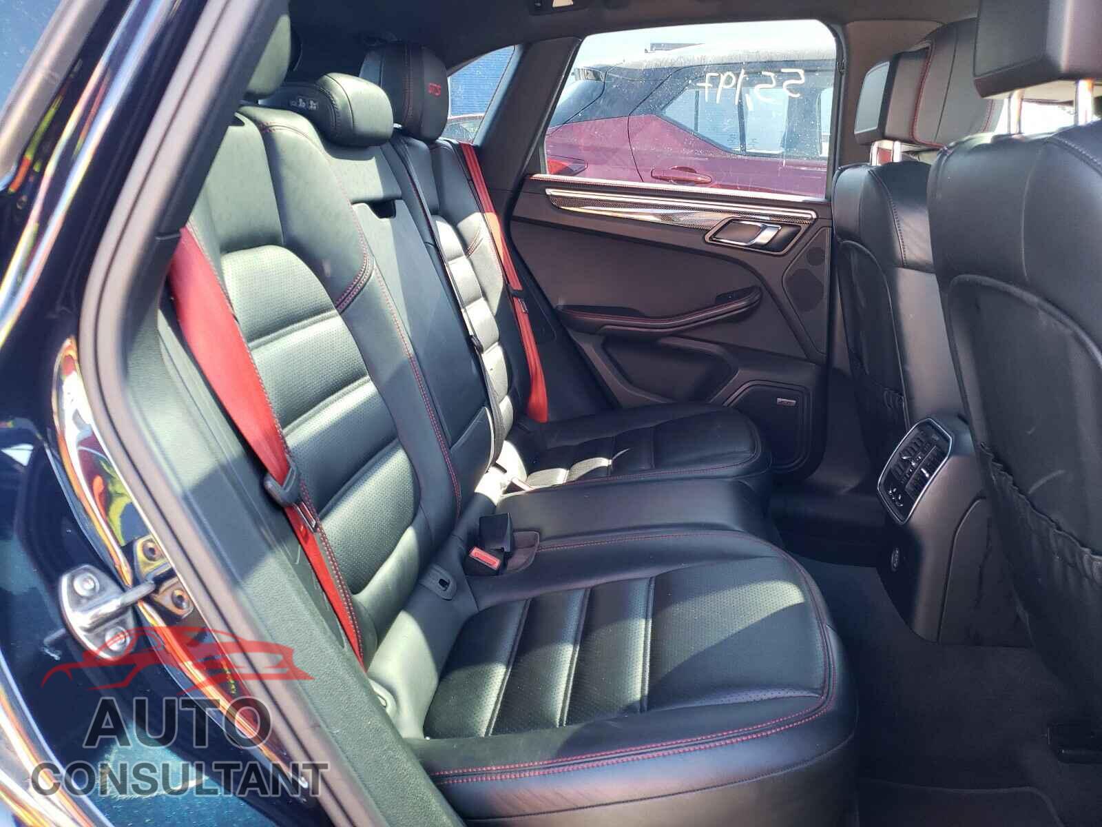 PORSCHE MACAN 2017 - WP1AG2A52HLB56362