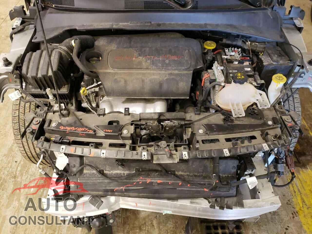 JEEP COMPASS 2019 - 3C4NJDCB7KT818516