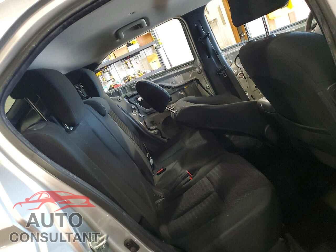 MITSUBISHI ECLIPSE 2019 - JA4AT3AA3KZ040621