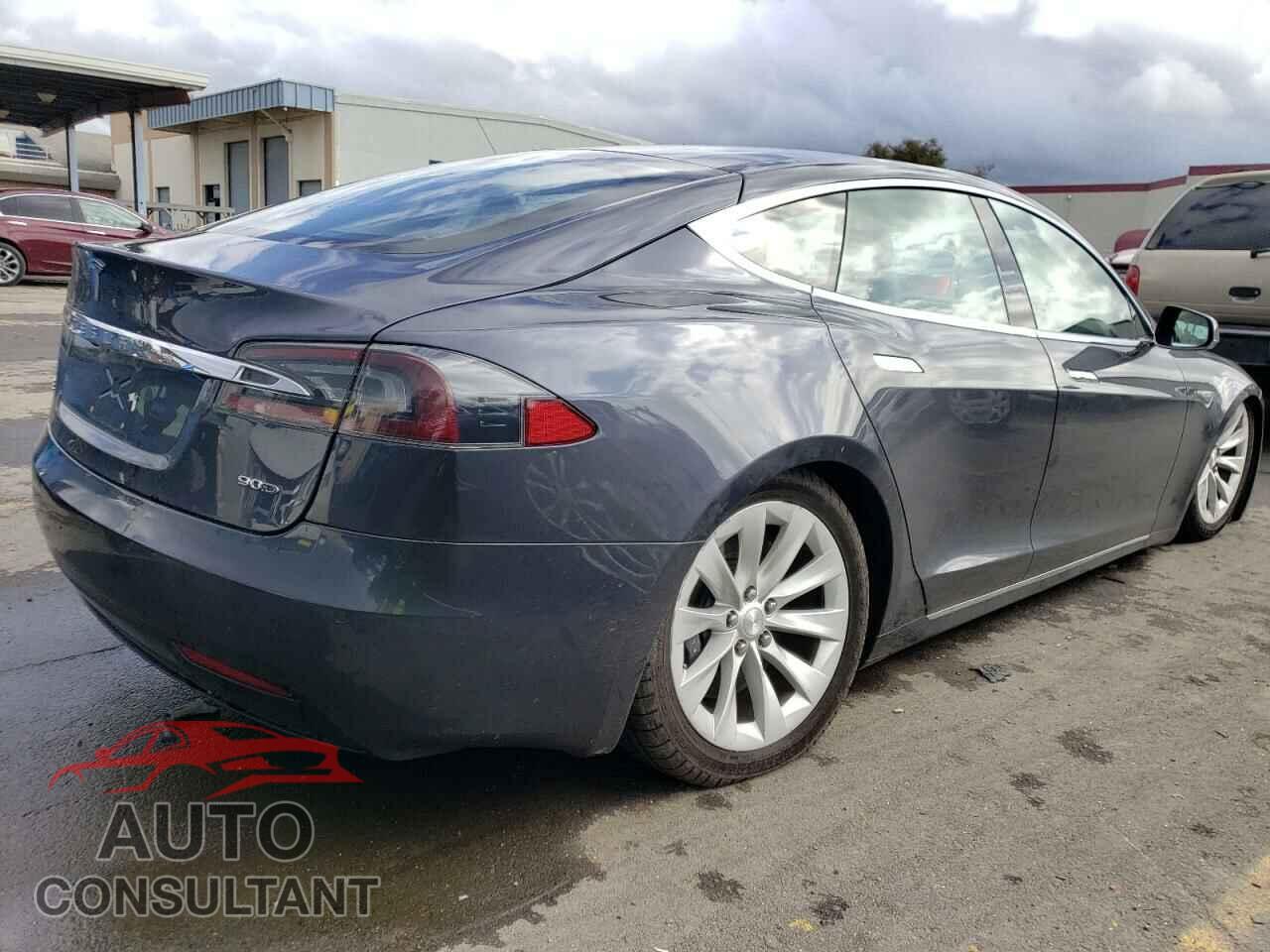 TESLA MODEL S 2016 - 5YJSA1E2XGF142485