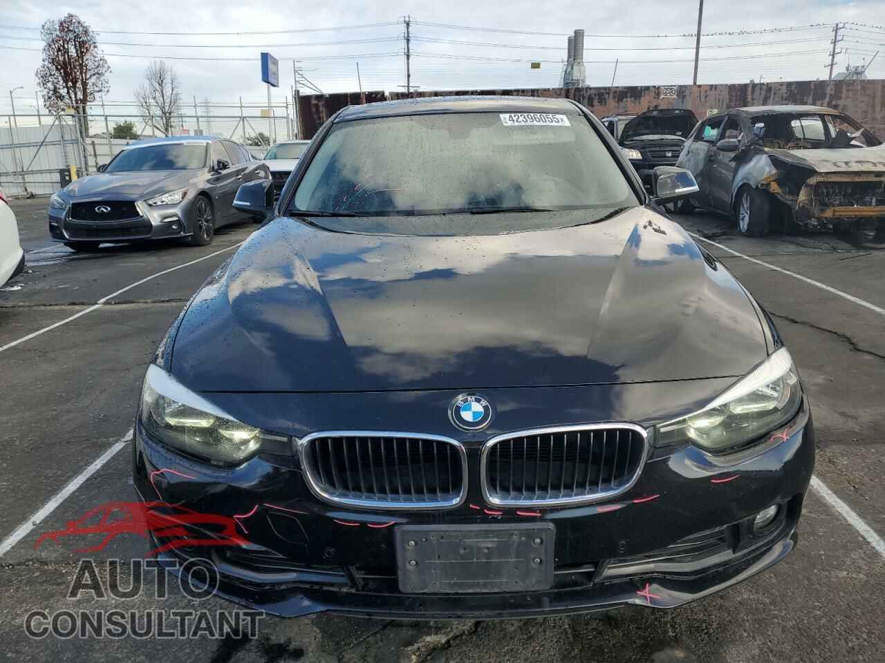 BMW 3 SERIES 2016 - WBA8E1G55GNU12288