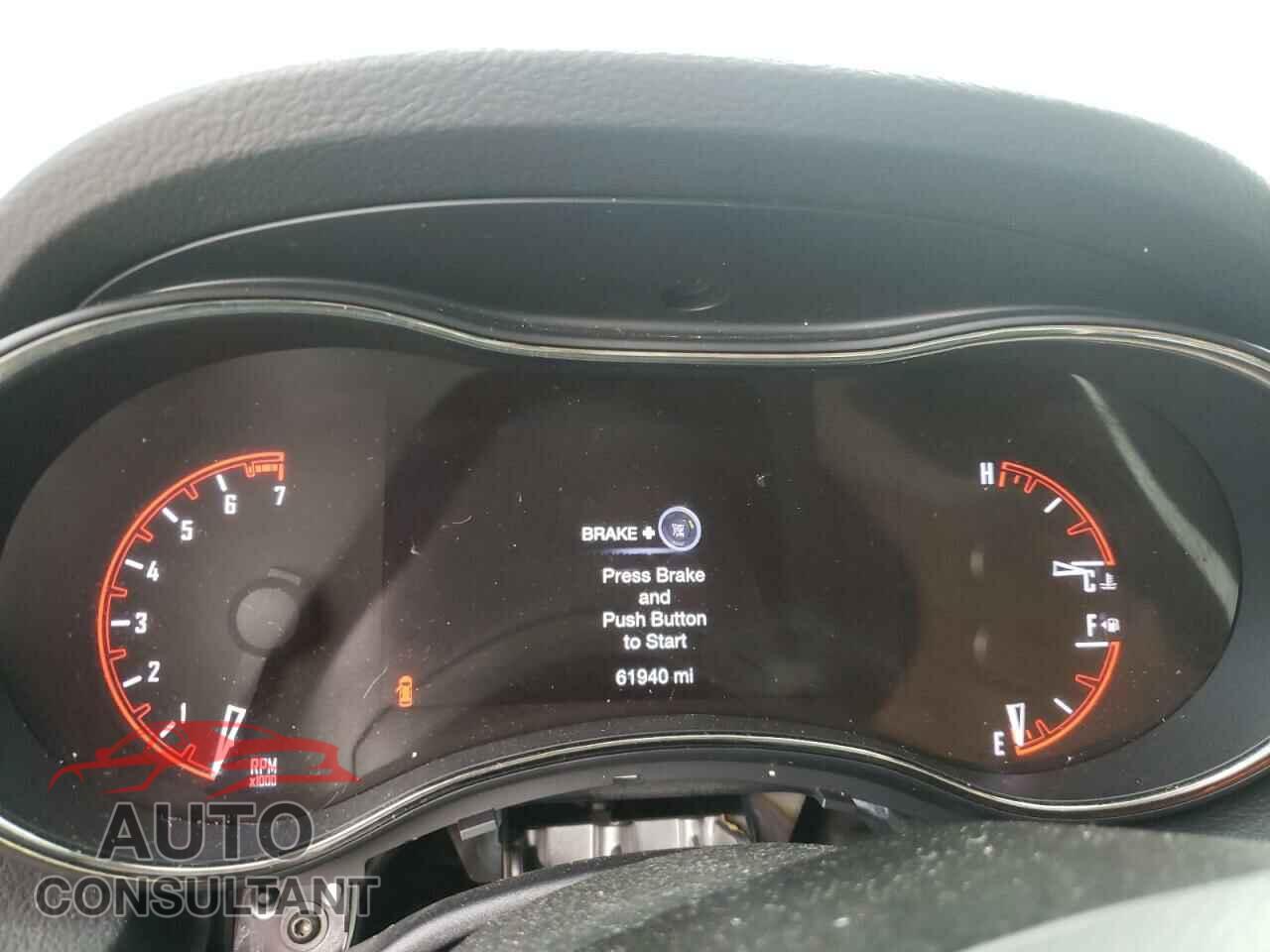 DODGE DURANGO 2018 - 1C4RDJDG5JC174333