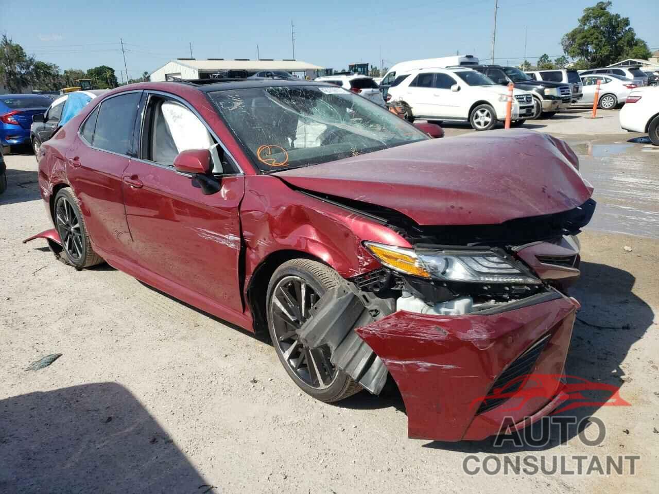 TOYOTA CAMRY 2018 - 4T1B61HK2JU619997
