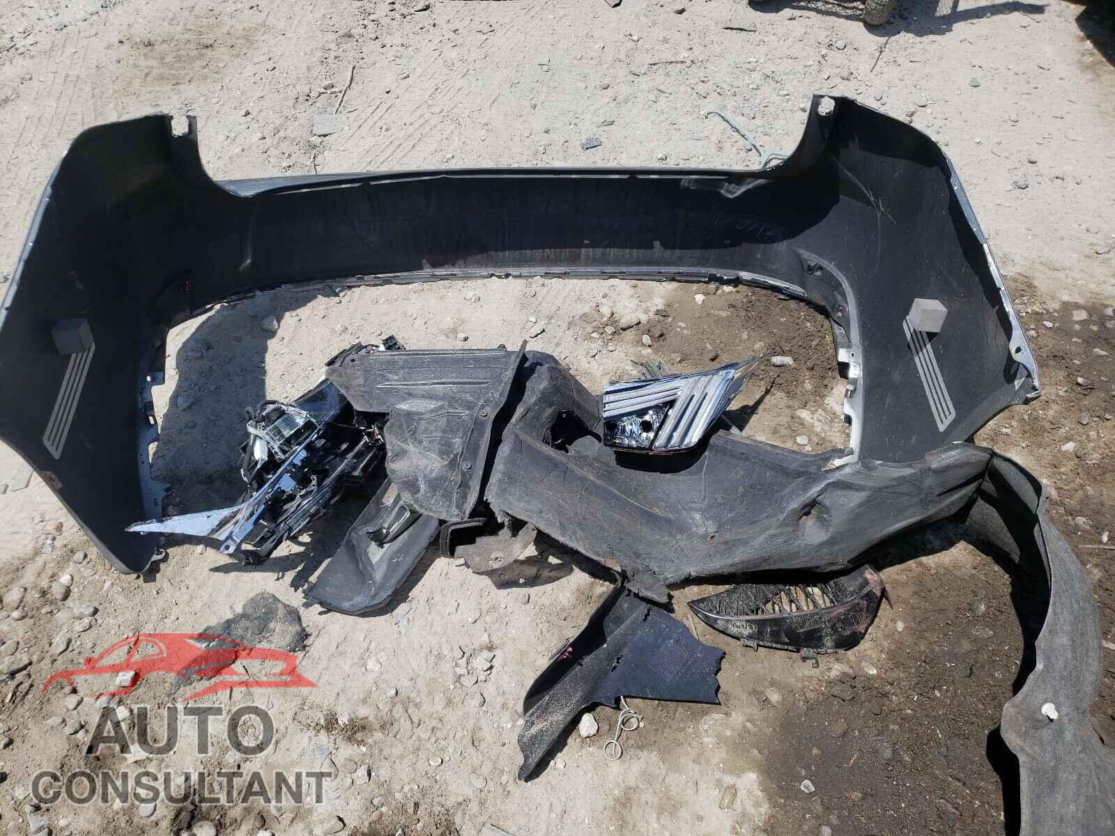 LEXUS IS 2017 - JTHCM1D20H5016229
