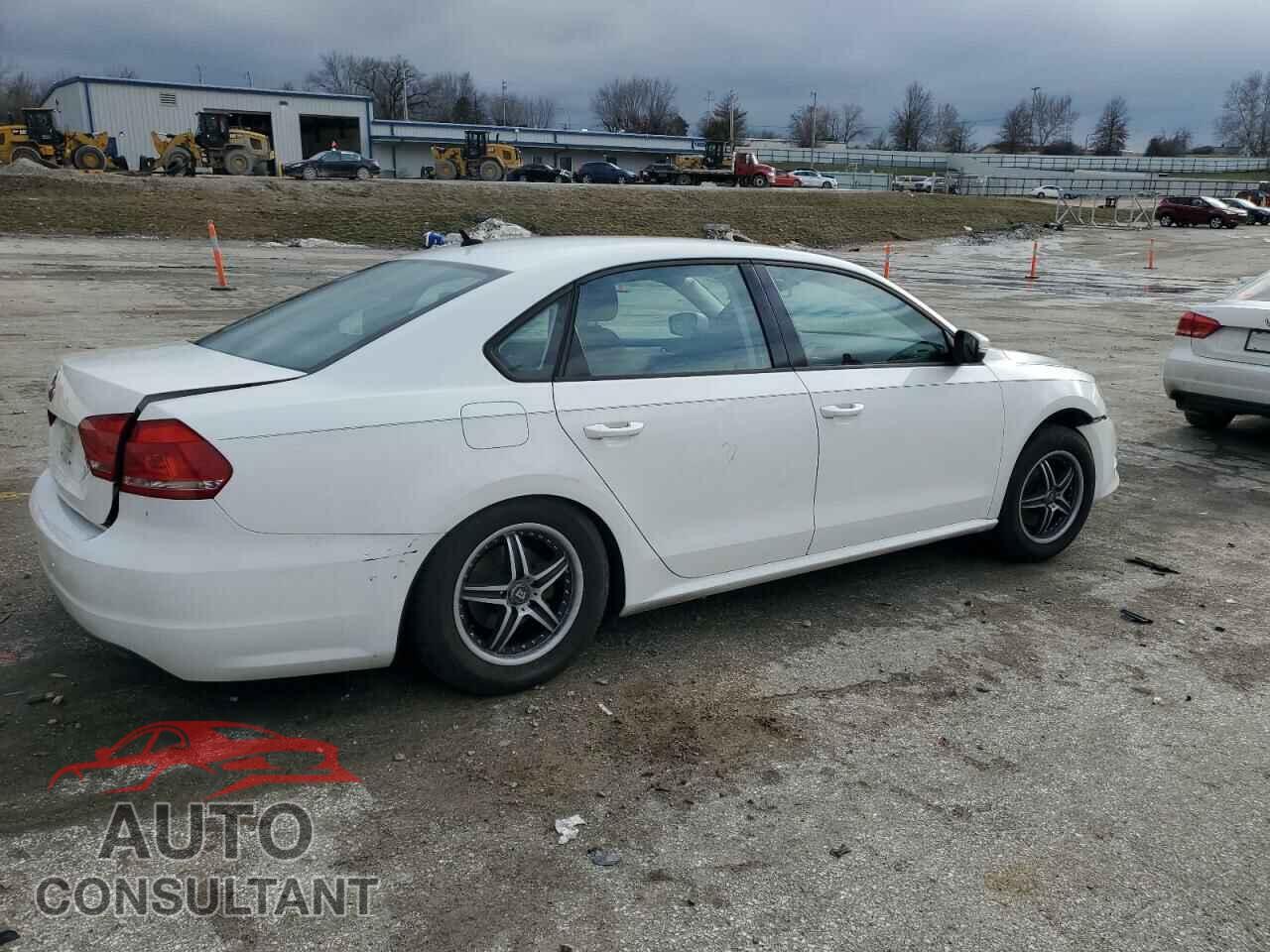 VOLKSWAGEN PASSAT 2014 - 1VWAP7A33EC006721