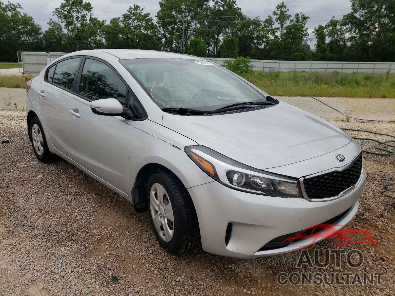 KIA FORTE 2018 - 3KPFK4A76JE199989