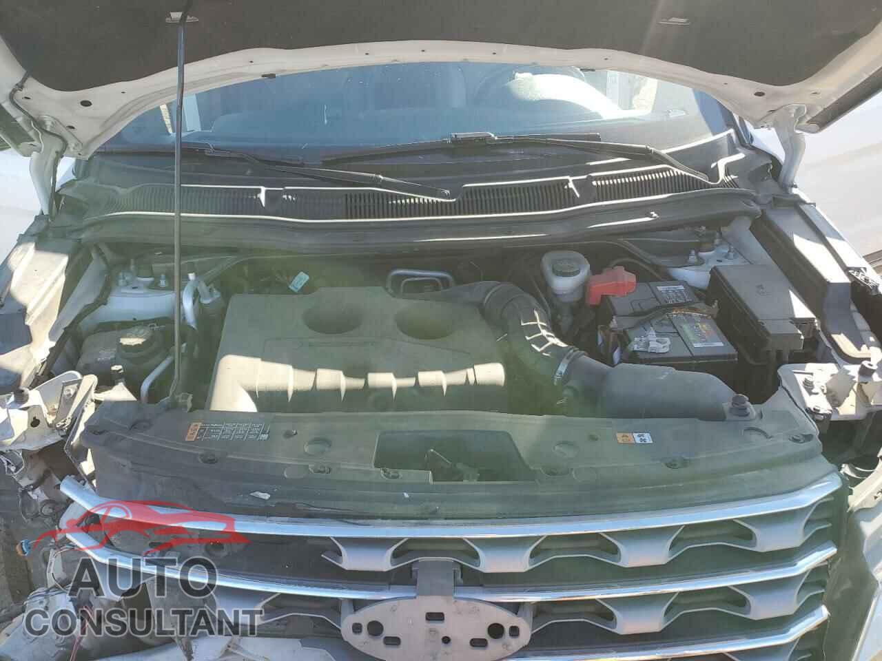 FORD EXPLORER 2017 - 1FM5K8DH2HGA69348