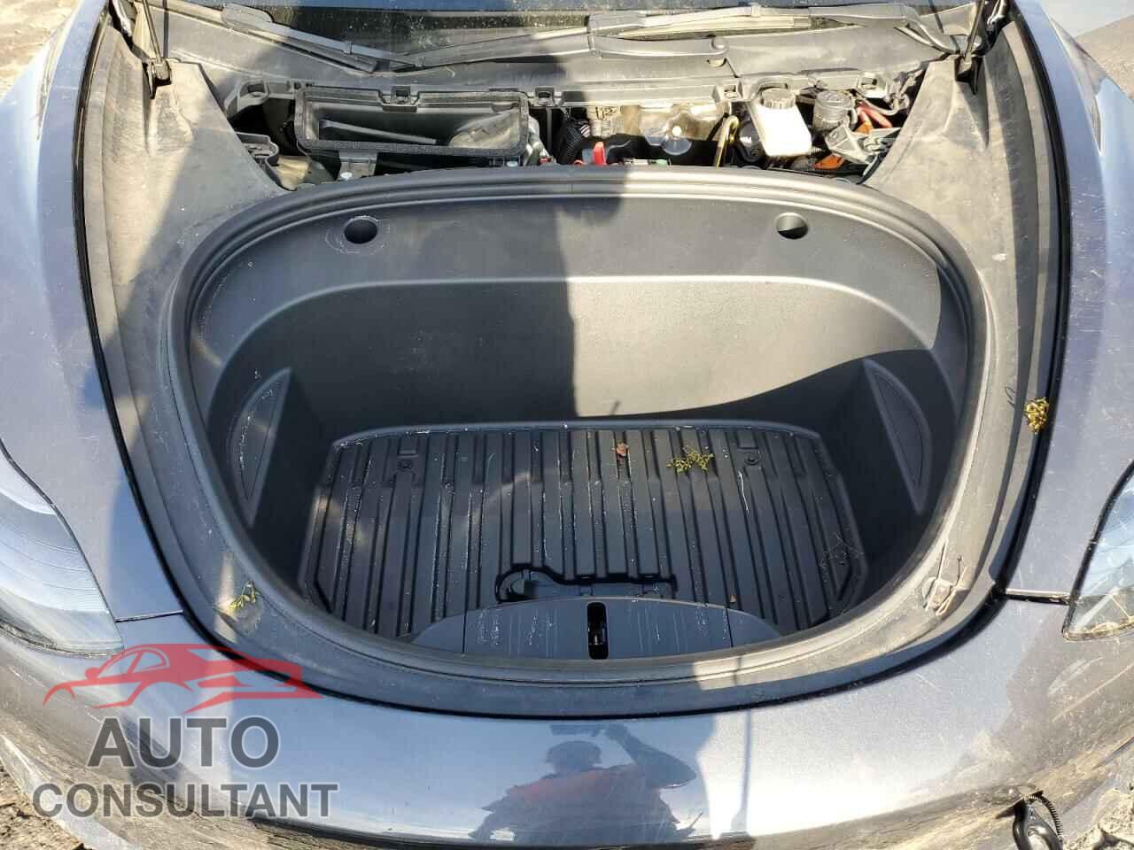 TESLA MODEL 3 2023 - 5YJ3E1EA7PF503039