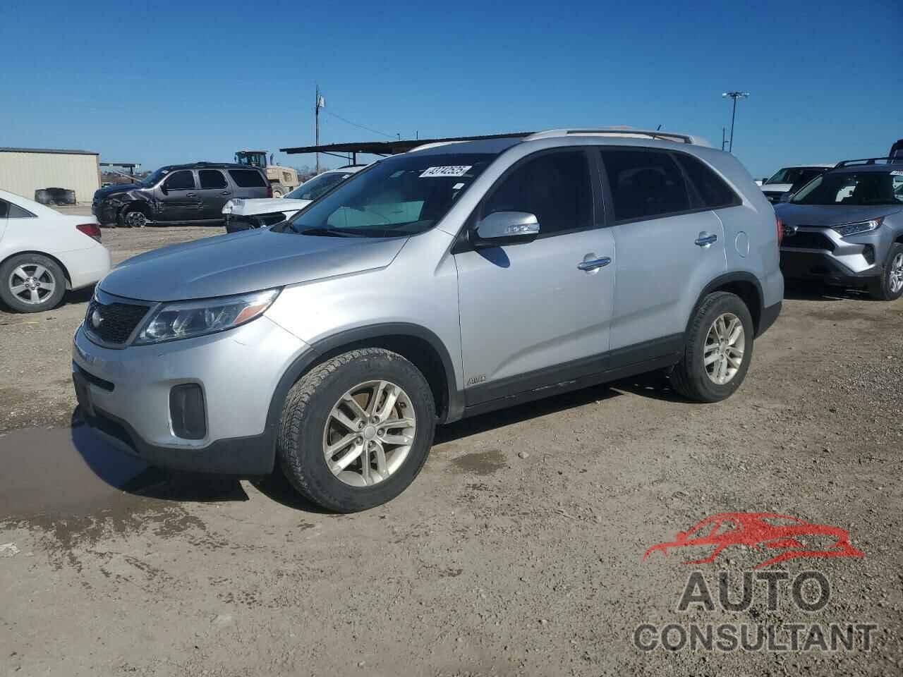 KIA SORENTO 2015 - 5XYKTDA77FG559227