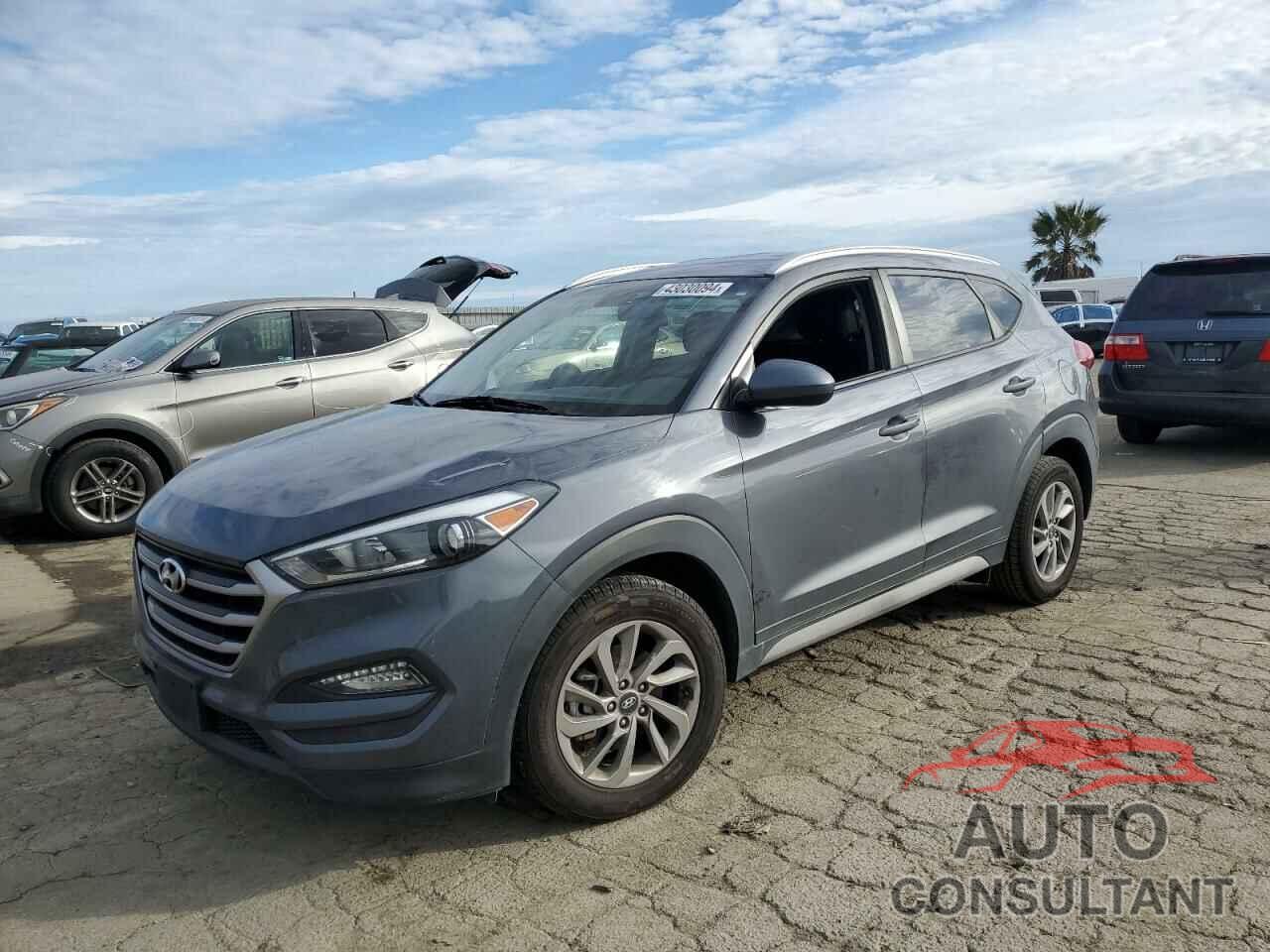 HYUNDAI TUCSON 2018 - KM8J33A46JU645904