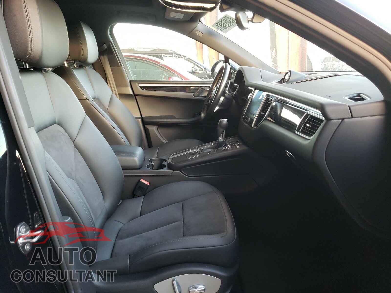PORSCHE MACAN 2017 - WP1AB2A59HLB14849
