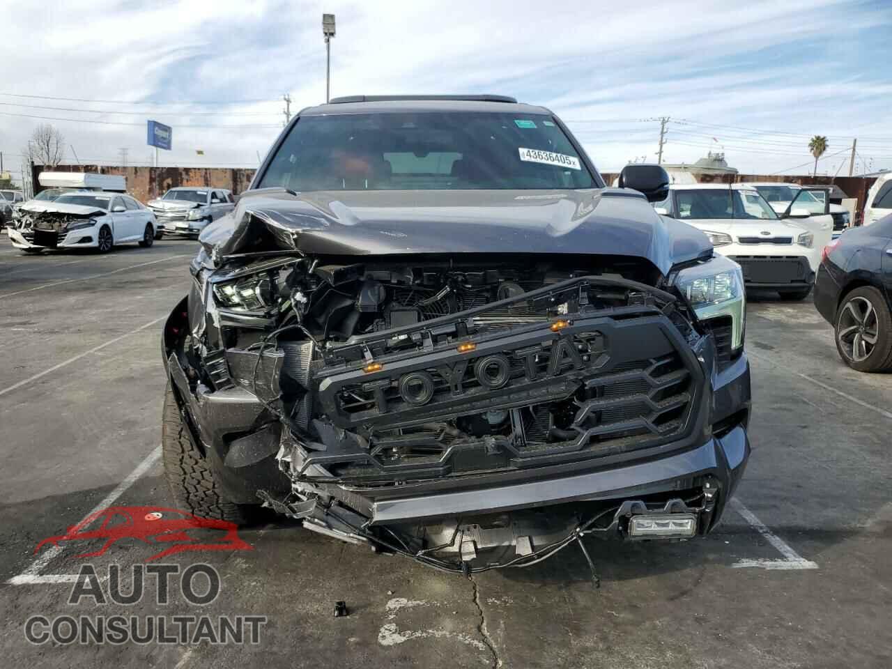 TOYOTA SEQUOIA 2025 - 7SVAAABA5SX053838