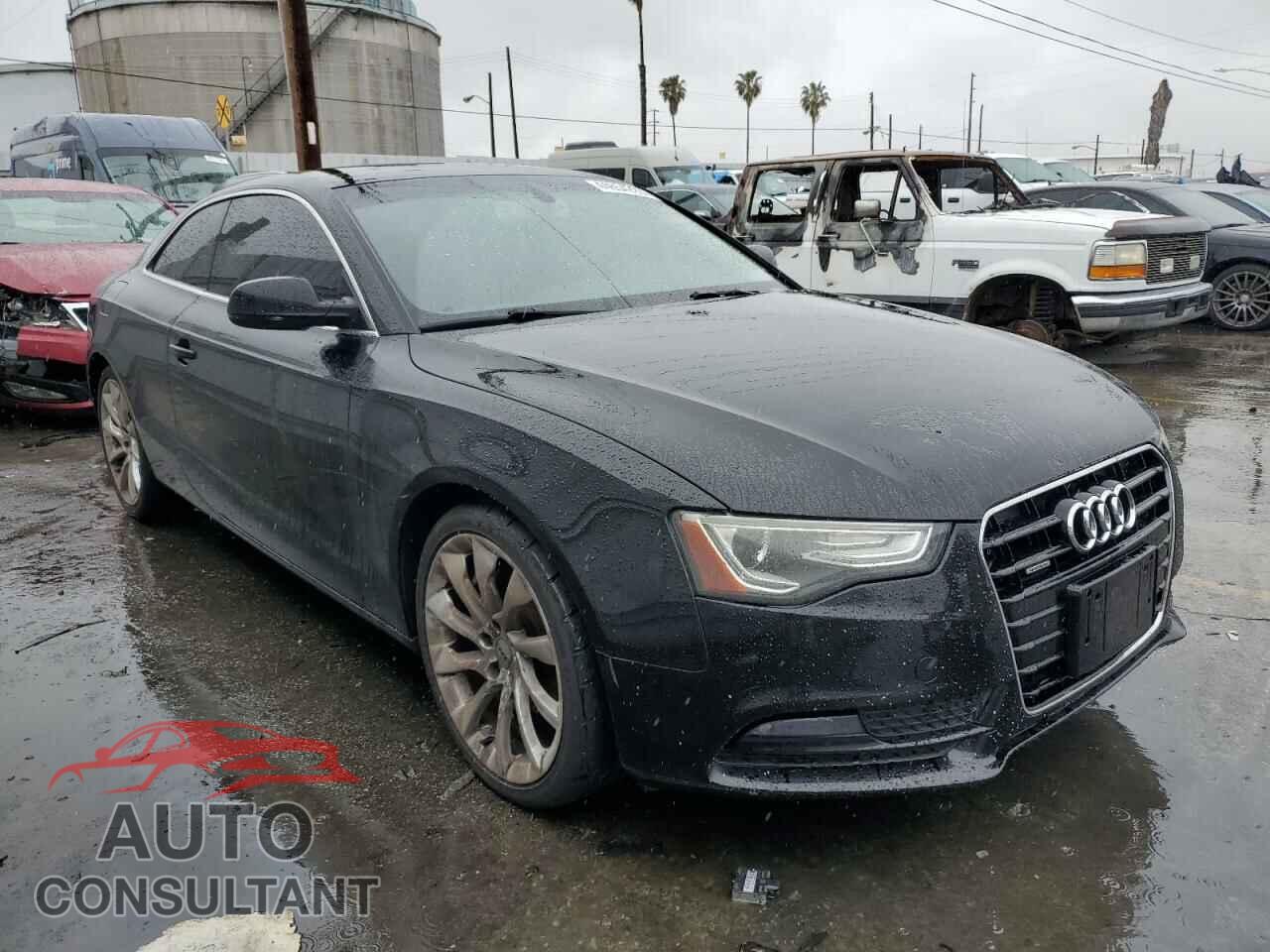 AUDI A5 2013 - WAULFAFR0DA010662