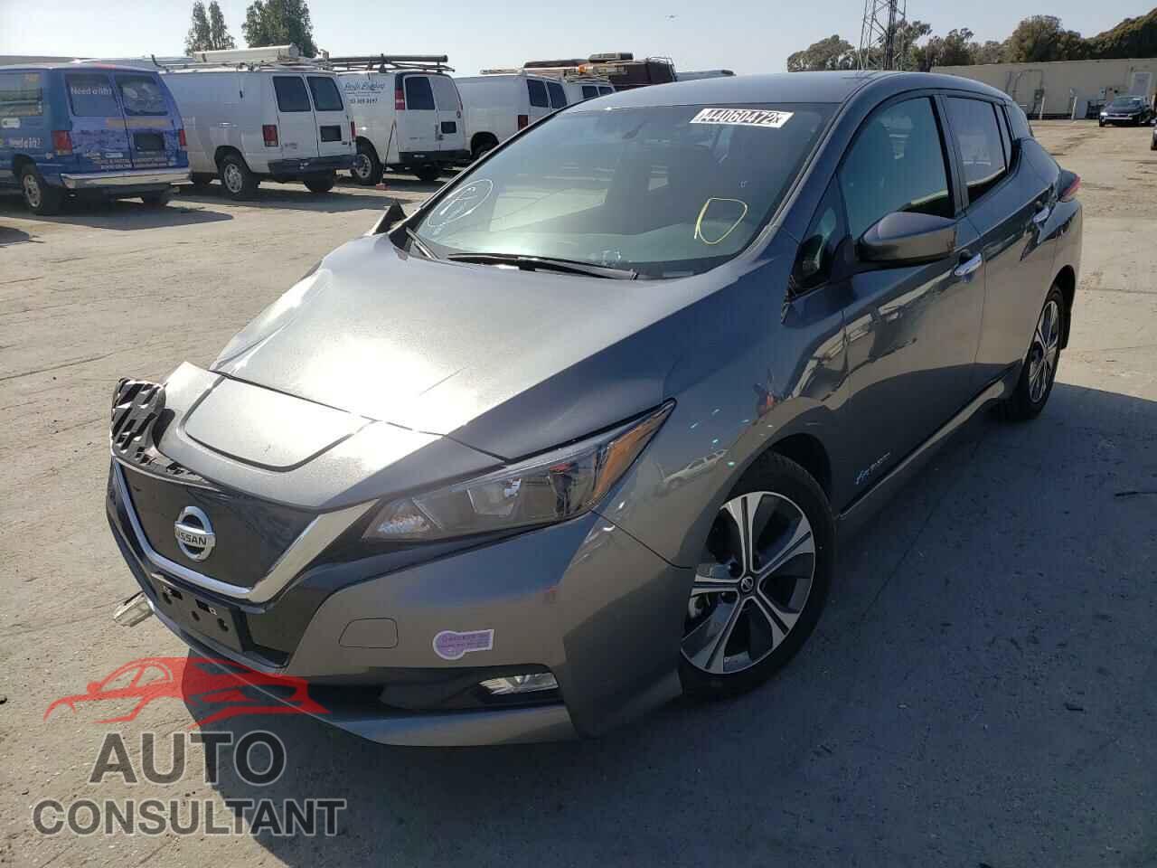 NISSAN LEAF 2019 - 1N4AZ1CP1KC302400