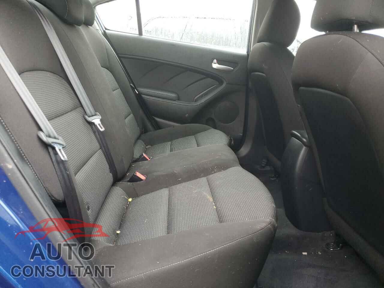 KIA FORTE 2017 - 3KPFK4A74HE106932