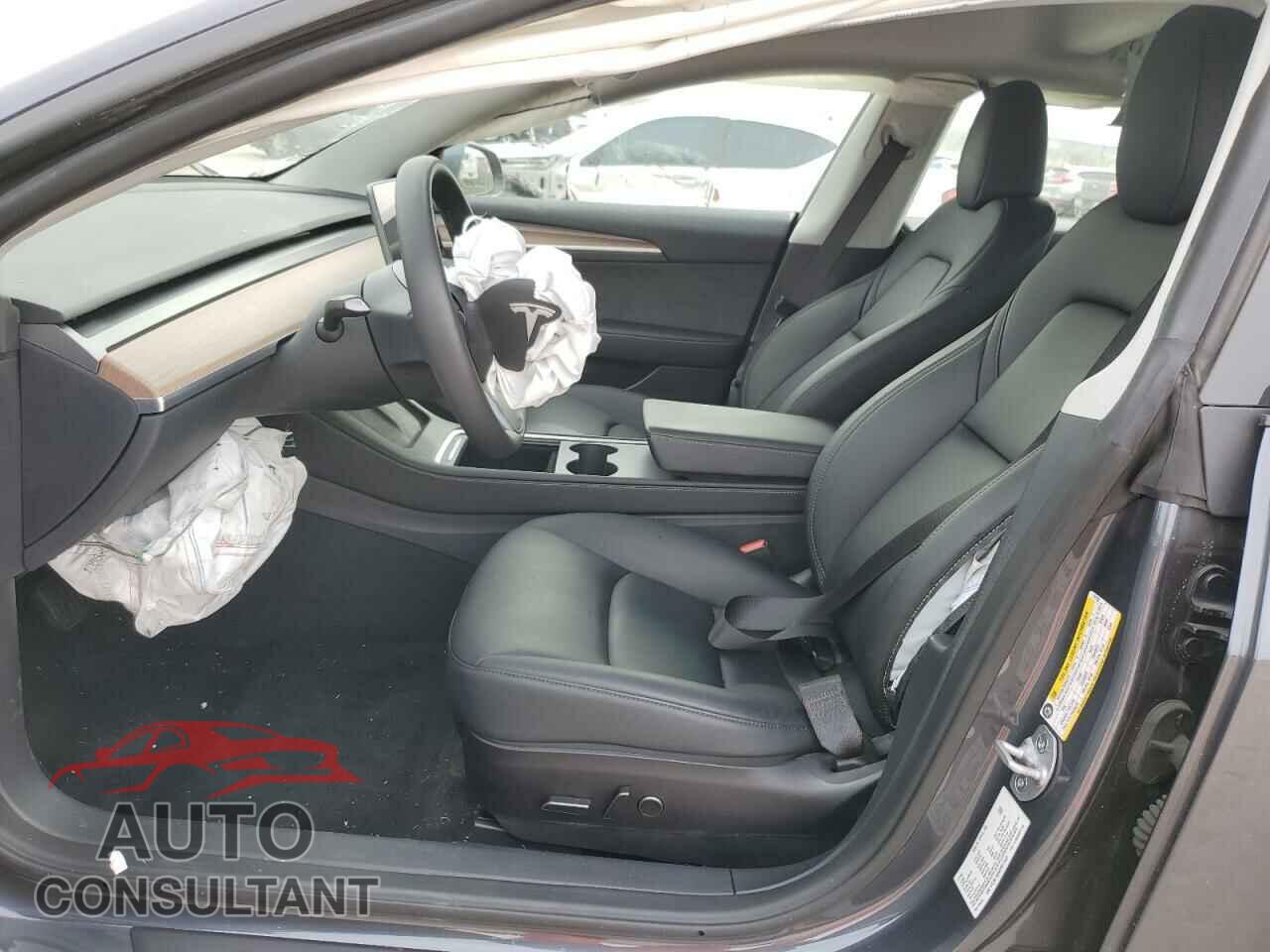 TESLA MODEL 3 2023 - 5YJ3E1EA4PF613532