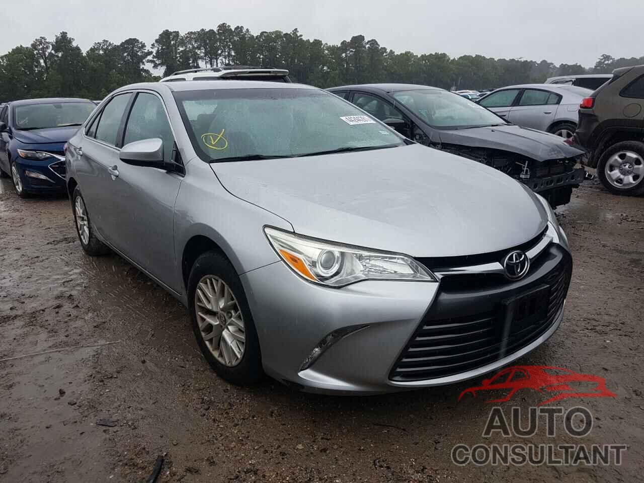 TOYOTA CAMRY 2016 - 4T4BF1FKXGR527845
