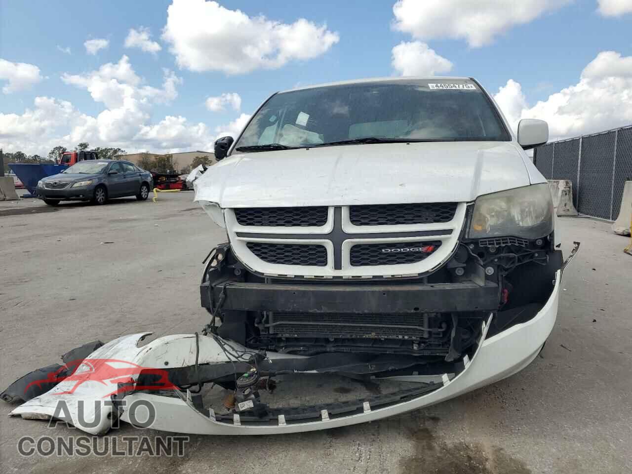 DODGE CARAVAN 2014 - 2C4RDGEG8ER357384