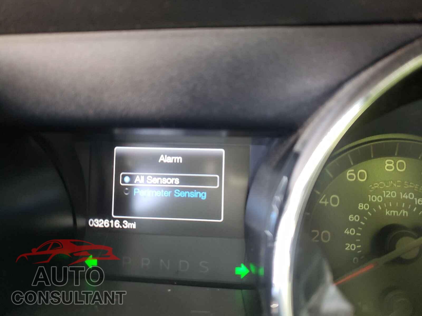 FORD MUSTANG 2017 - 1FA6P8CF5H5239634