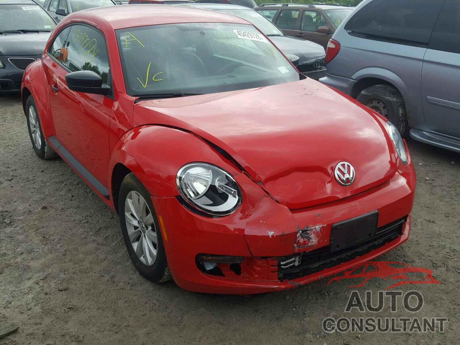 VOLKSWAGEN BEETLE 2015 - 3VWF17AT5FM644914