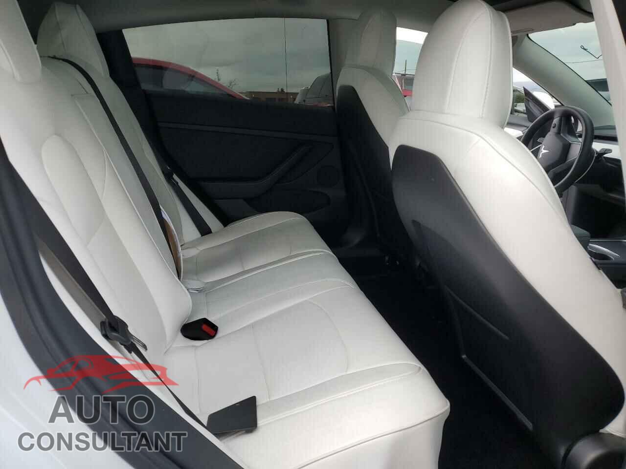 TESLA MODEL 3 2022 - 5YJ3E1EA3NF324414