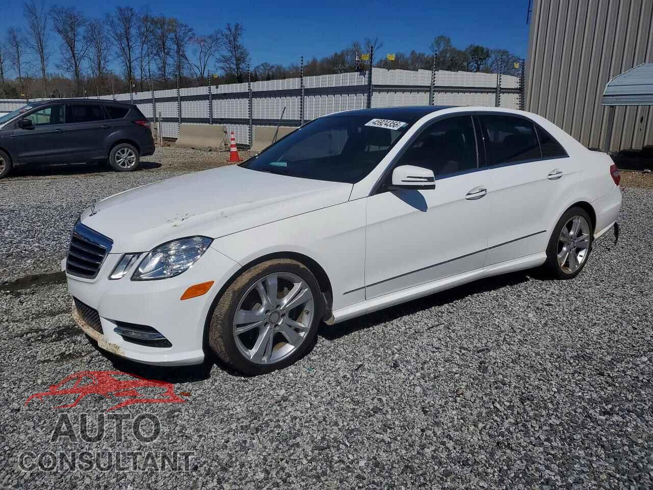 MERCEDES-BENZ E-CLASS 2013 - WDDHF5KB3DA702560