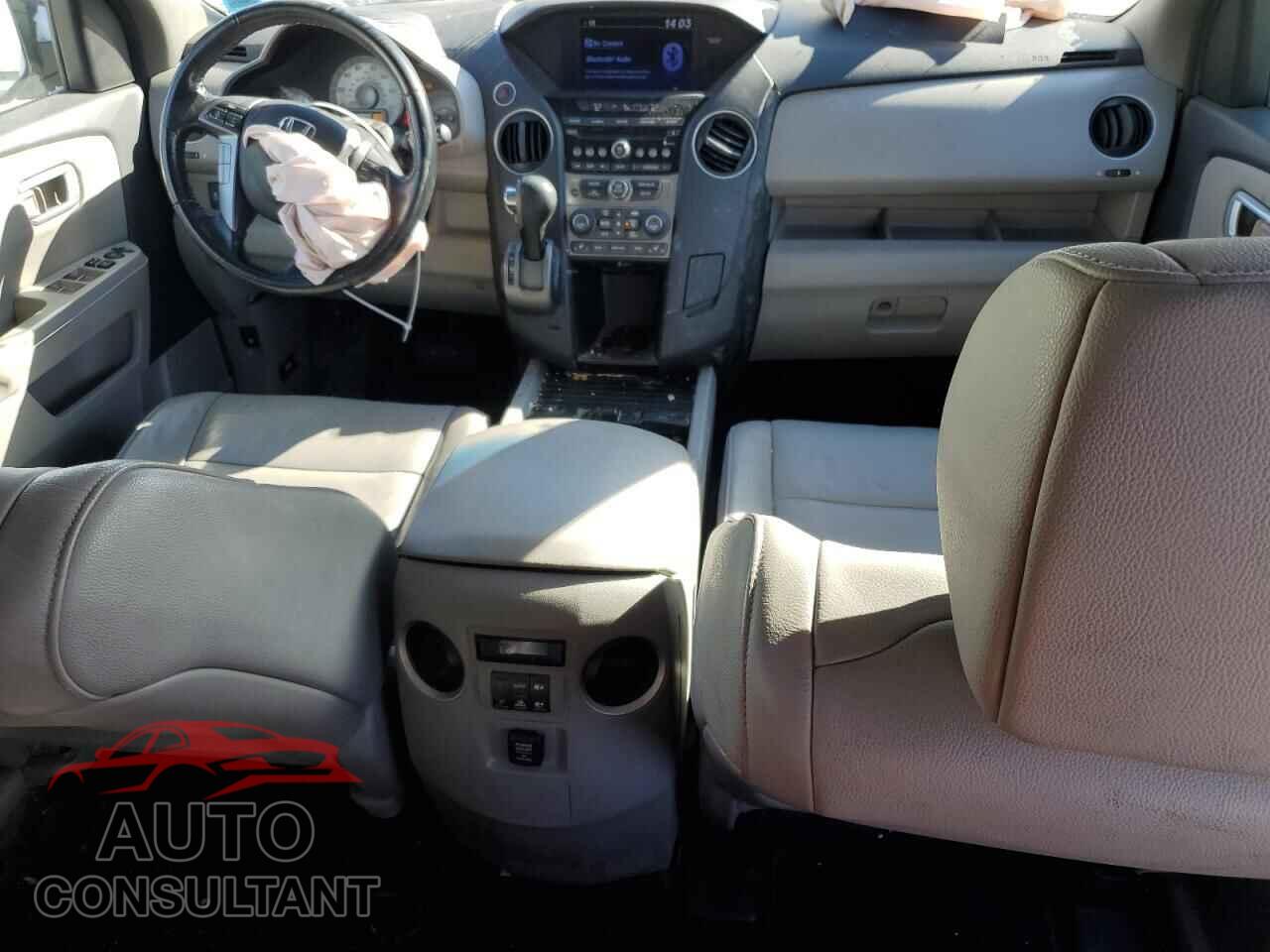 HONDA PILOT 2013 - 5FNYF4H52DB022789