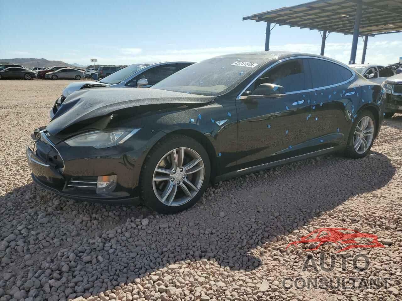 TESLA MODEL S 2015 - 5YJSA1E19FF115039
