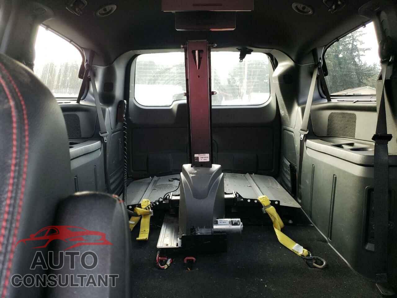 DODGE CARAVAN 2013 - 2C4RDGEG6DR807676