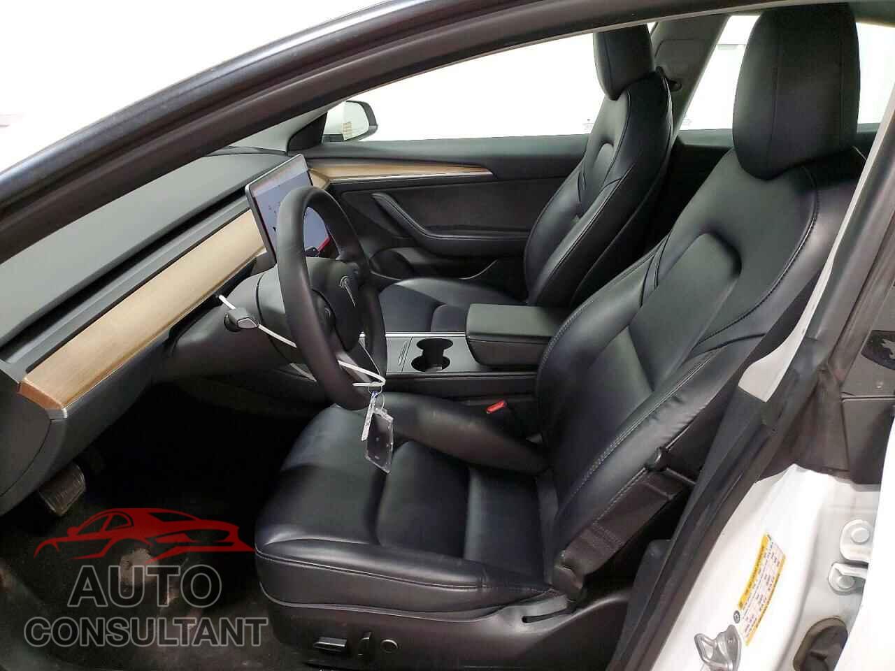 TESLA MODEL 3 2023 - 5YJ3E1EA8PF449685