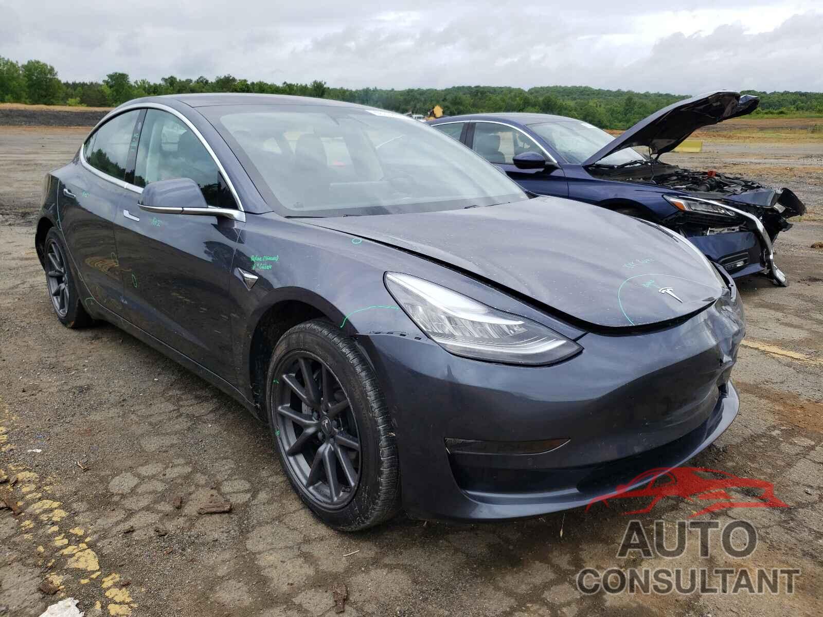 TESLA MODEL 3 2018 - 5YJ3E1EA5JF026747