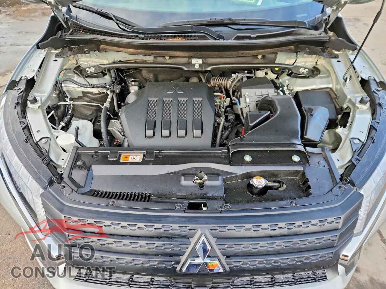 MITSUBISHI ECLIPSE 2024 - JA4ATWAA5RZ057867