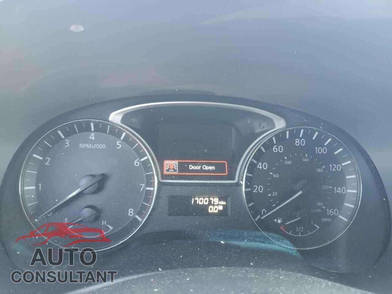 NISSAN PATHFINDER 2013 - 5N1AR2MN4DC673496